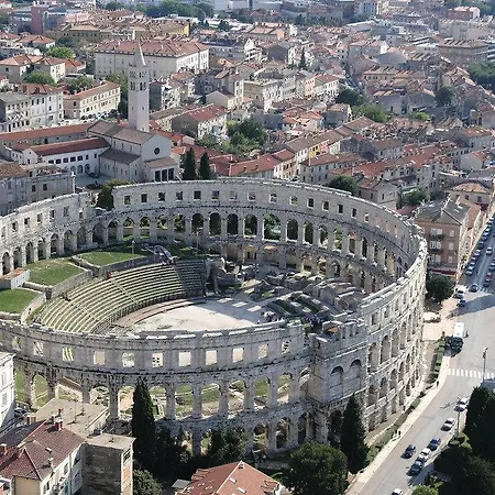 Apartment Pula 20 Apartment *
