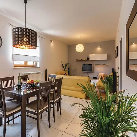 Apartment Pula 20 Vintijan
