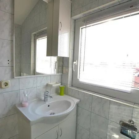 Apartment Apartment Pula 20 Vintijan